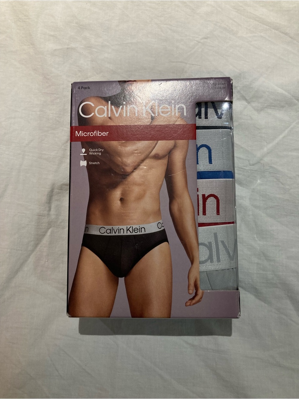 Calvin Klein 4-pack Microfiber hip briefs, Men’s size medium, NWT! $54.50!